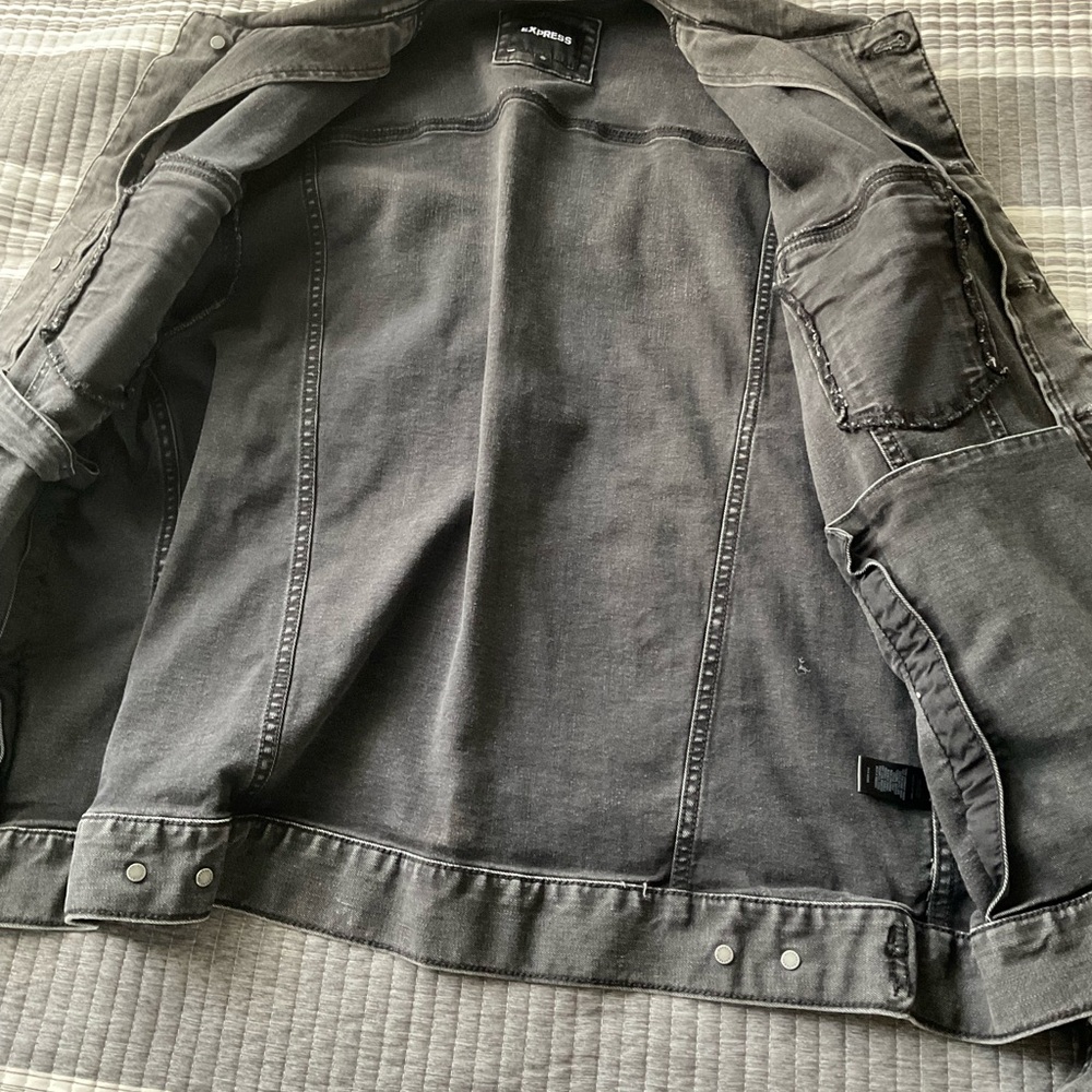 Express jean jacket - Picture 3 of 4